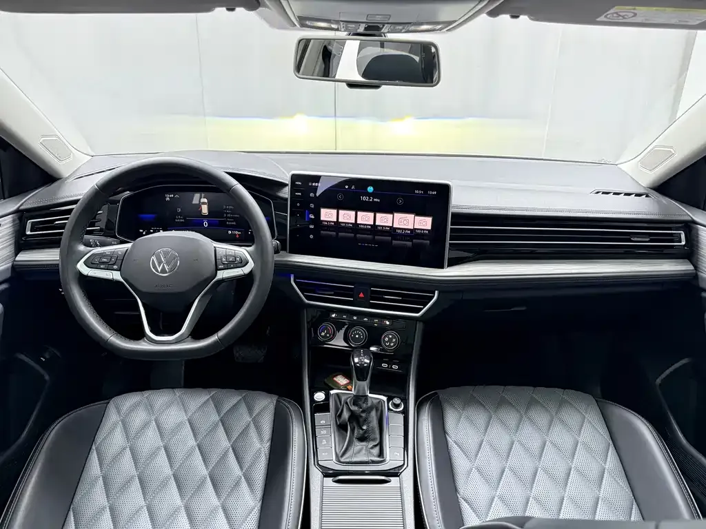 Volkswagen Sagitar 2023 из CN, фото 6