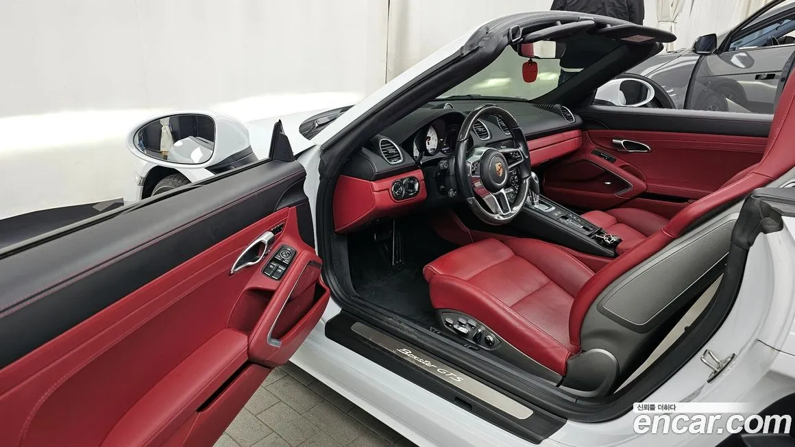 Porsche 718 2023 из KR, фото 10