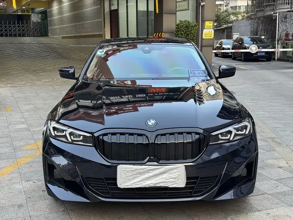 BMW i3 — фото 1