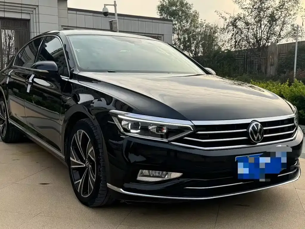 Volkswagen Magotan 2022 из CN, фото 2