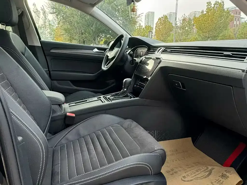 Volkswagen Magotan 2022 из CN, фото 9