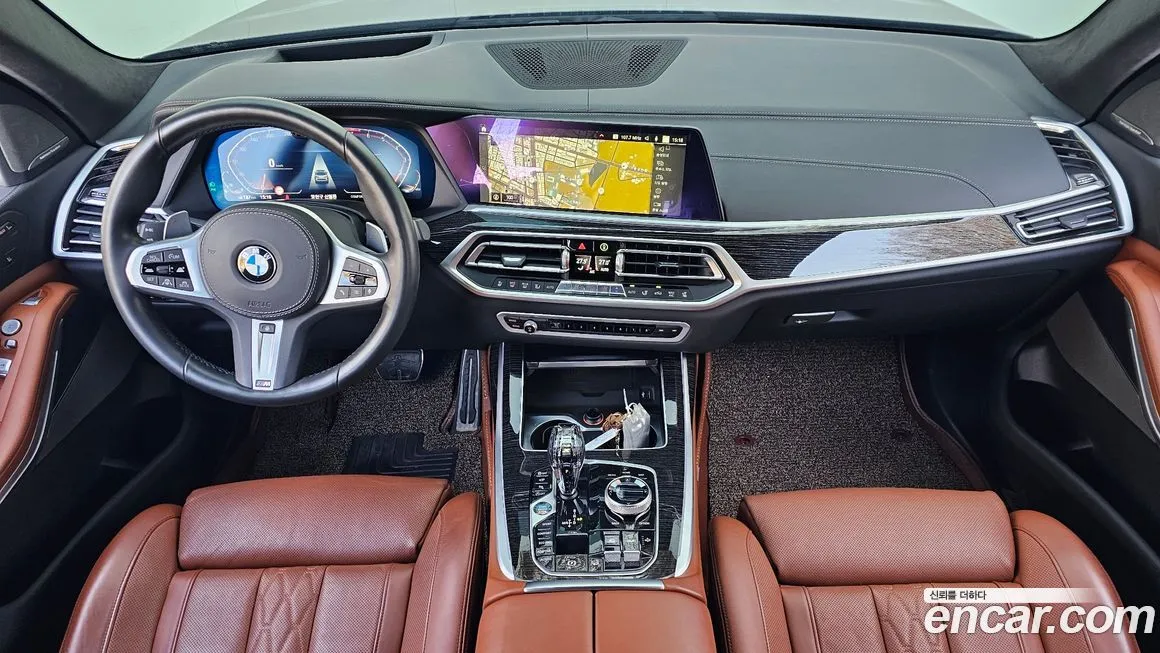 BMW X7 — фото 2