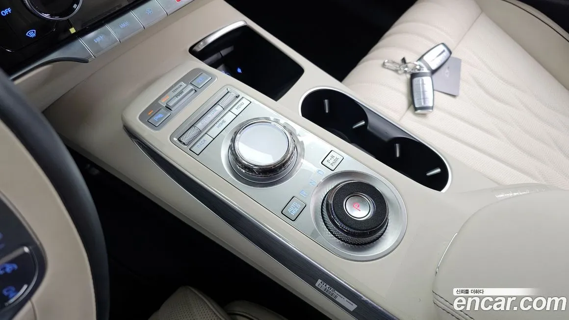 Genesis GV70 — фото 10