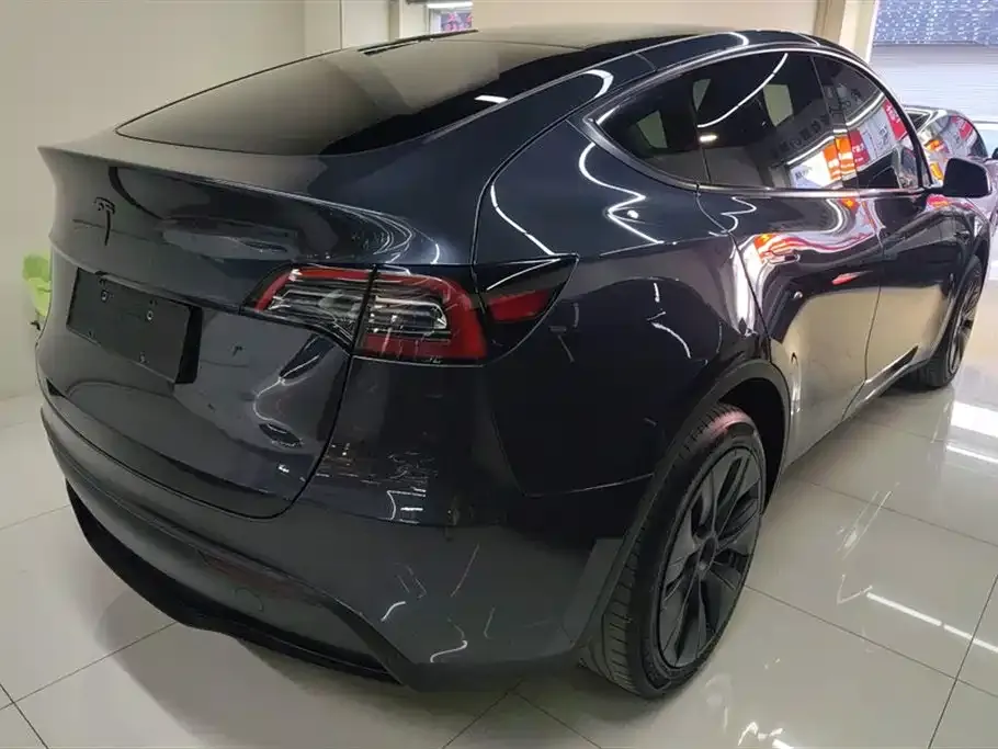 Tesla Model Y 2024 из CN, фото 8