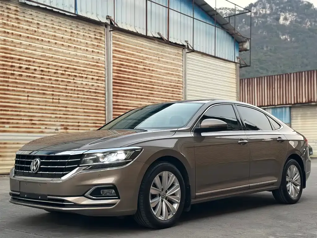 Volkswagen Passat 2021 из CN, фото 1