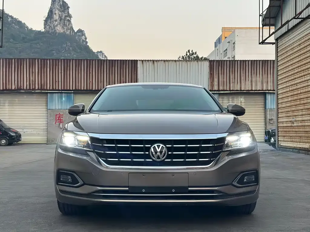 Volkswagen Passat 2021 из CN, фото 5