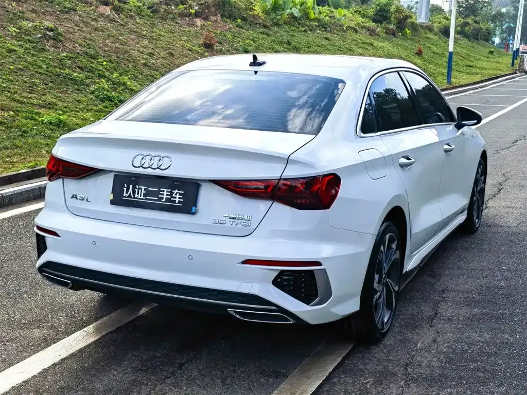 Audi A3 2024 из CN, фото 8