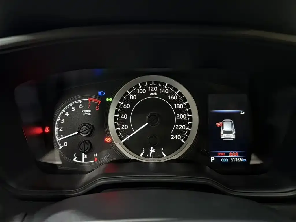 Toyota Frontlander 2022 из CN, фото 5