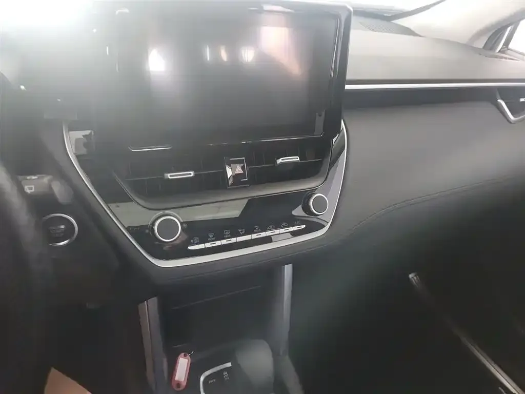 Toyota Frontlander 2022 из CN, фото 6