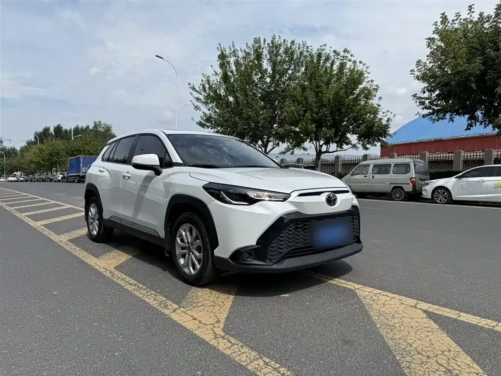 Toyota Frontlander 2022 из CN, фото 9