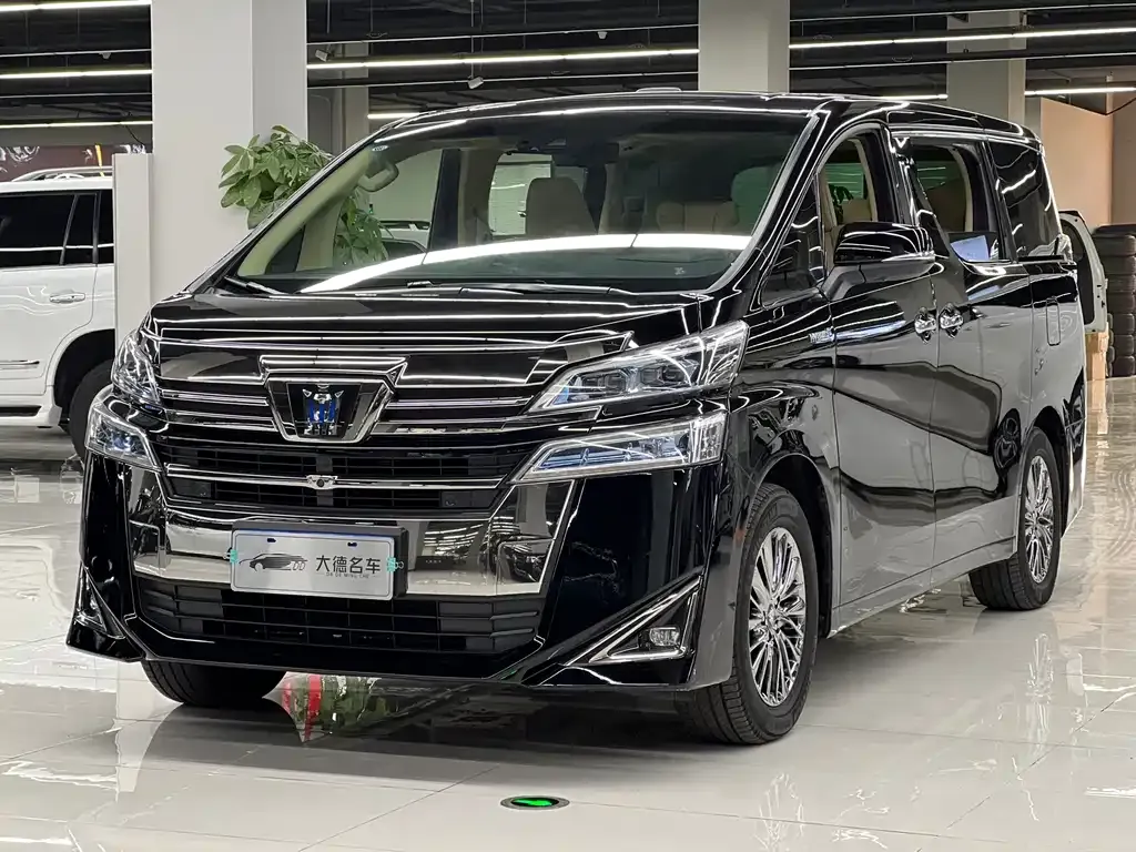 Toyota Vellfire 2022 из CN, фото 1