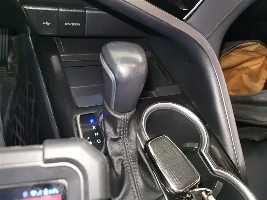 Toyota Camry 2022 из CN, фото 6