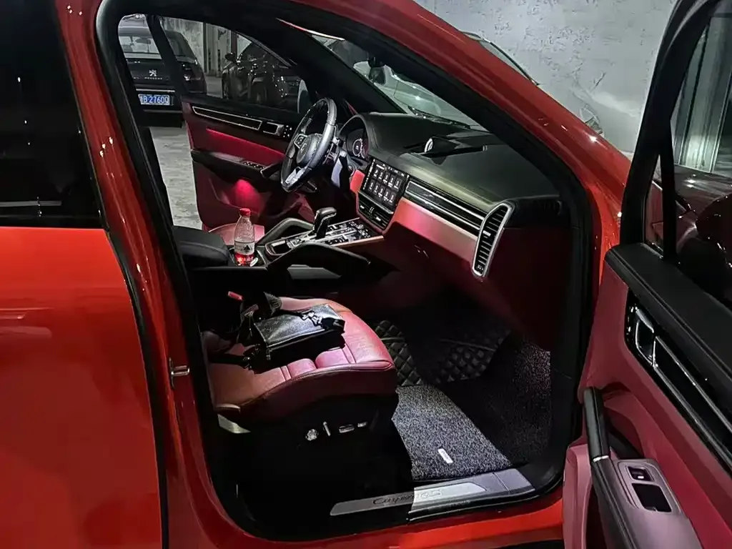 Porsche Cayenne 2021 из CN, фото 9