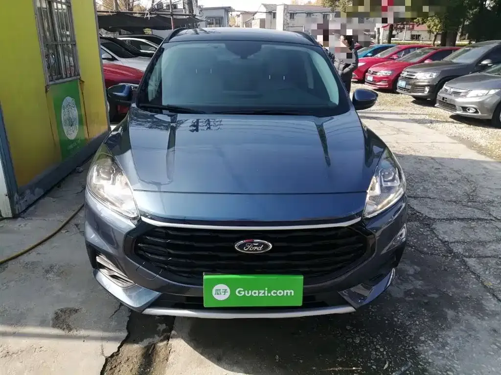 Ford Escape 2024 из CN, фото 3