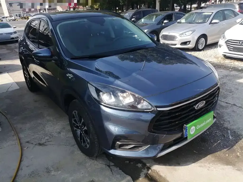 Ford Escape 2024 из CN, фото 4