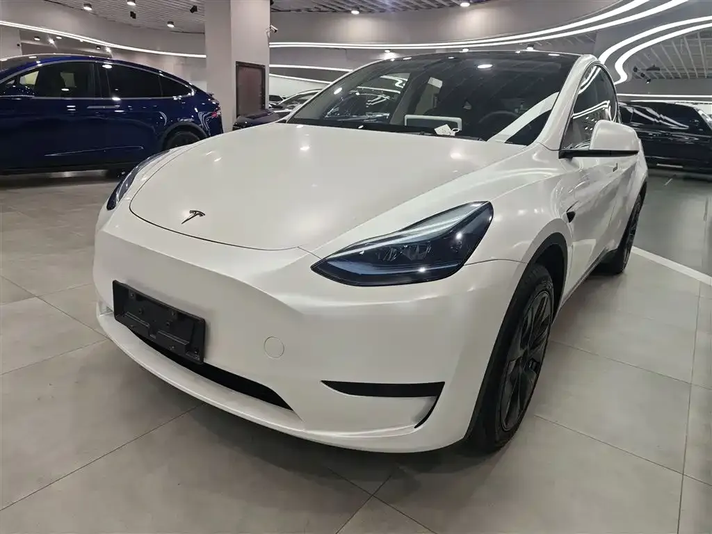 Tesla Model Y 2024 из CN, фото 1