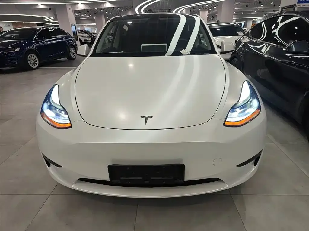 Tesla Model Y 2024 из CN, фото 10