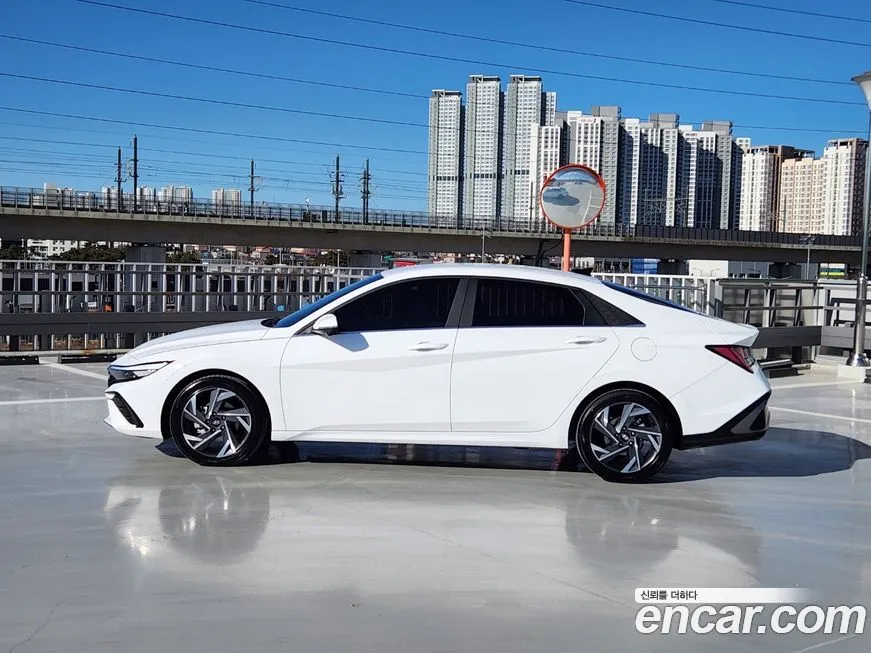 Hyundai AVANTE — фото 6