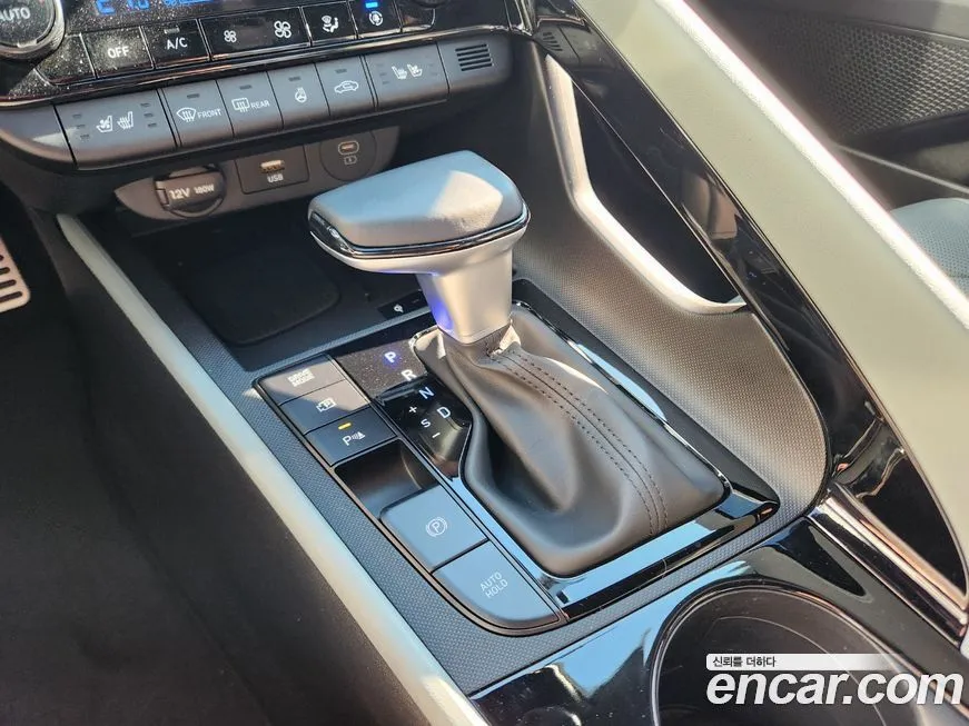 Hyundai AVANTE — фото 10