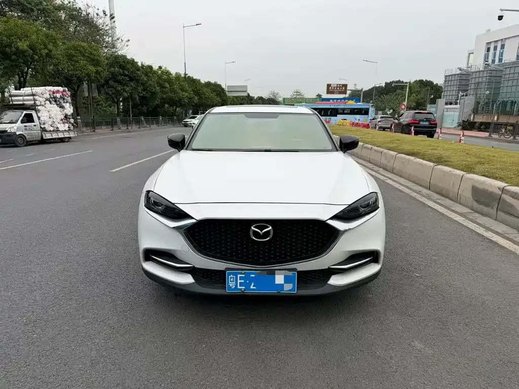 Mazda CX-4 2023 из CN, фото 7