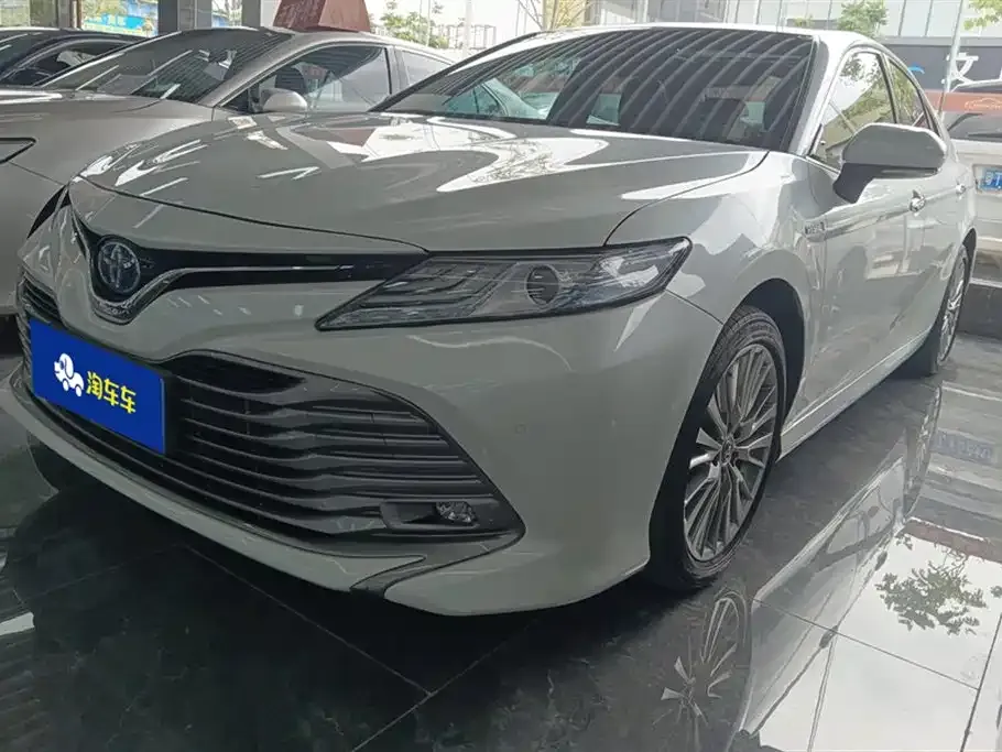 Toyota Camry 2021 из CN, фото 1