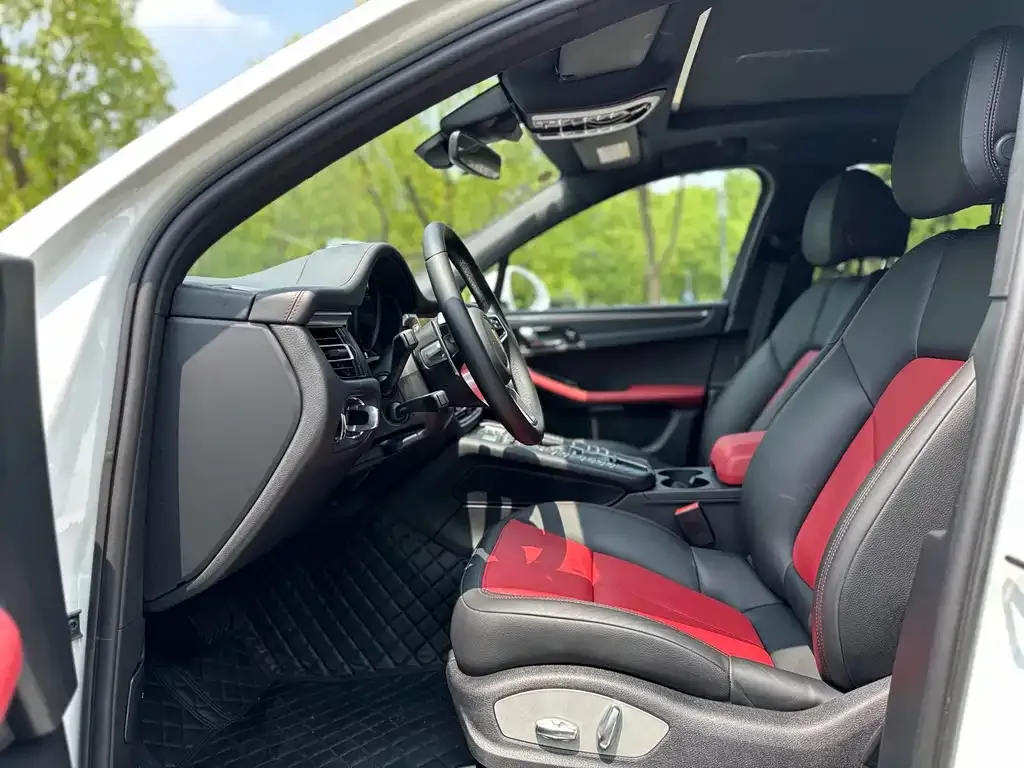 Porsche Macan 2022 из CN, фото 2