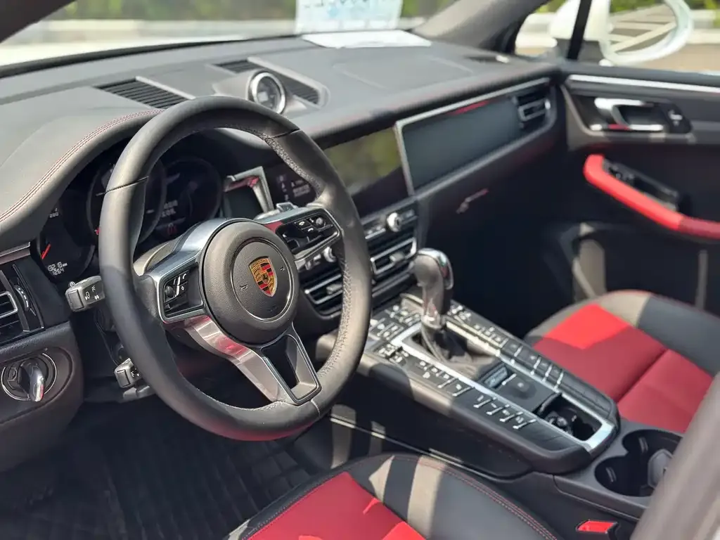Porsche Macan 2022 из CN, фото 4