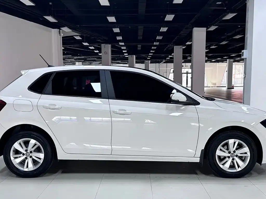 Volkswagen Polo 2021 из CN, фото 4