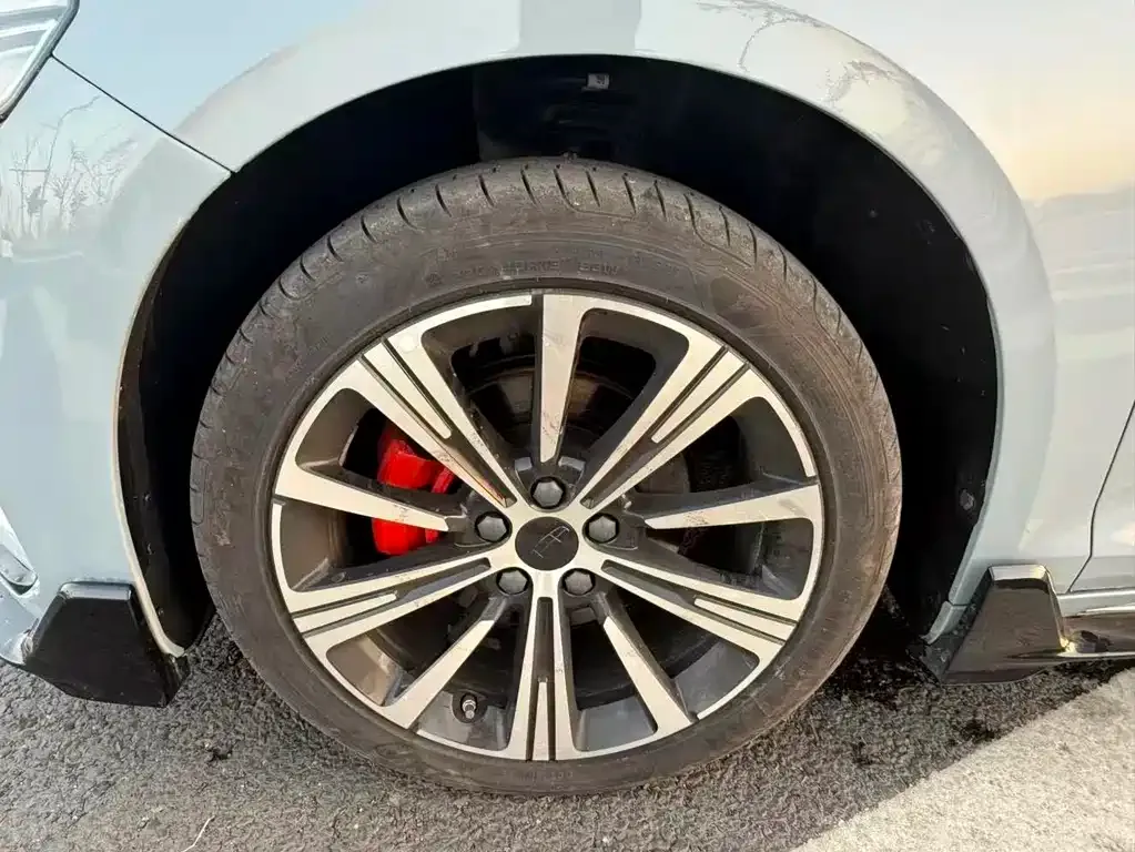 Geely Xingrui 2025 из CN, фото 9