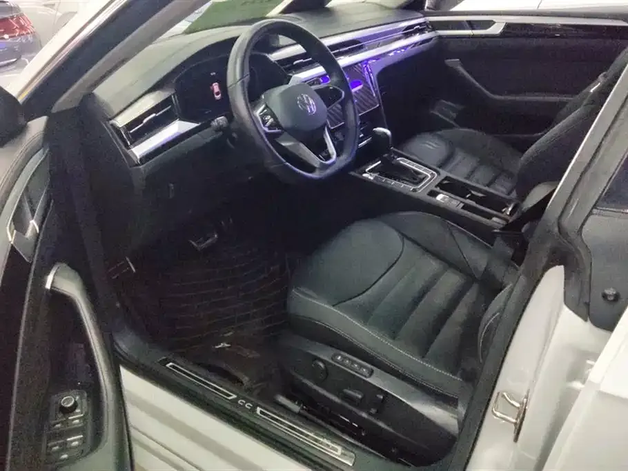 Volkswagen CC 2023 из CN, фото 6