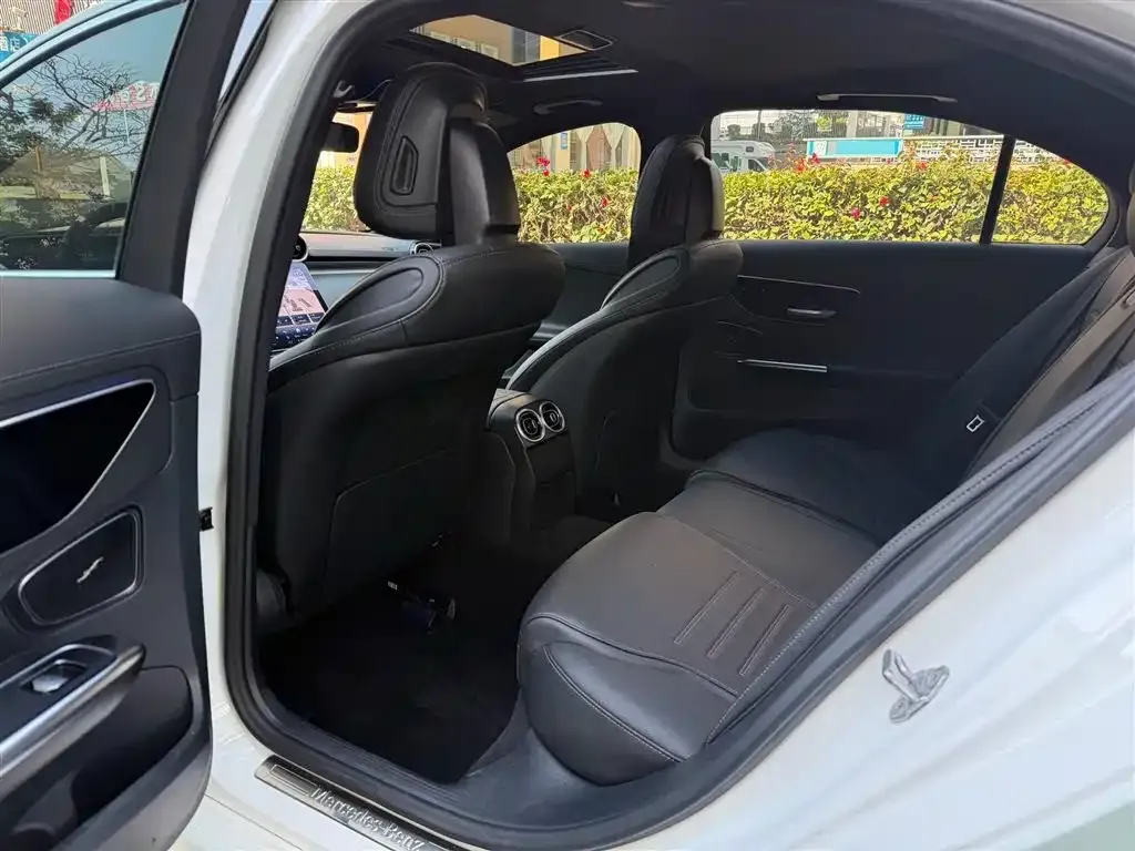Mercedes-Benz C-Class 2022 из CN, фото 2