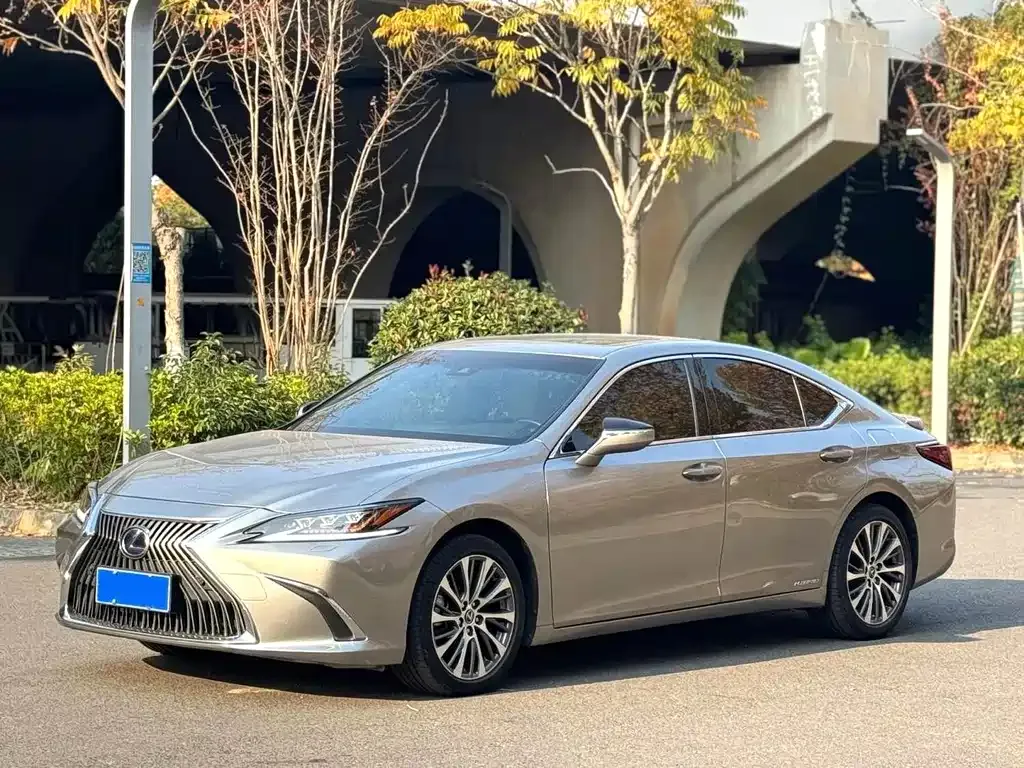 Lexus ES 2021 из CN, фото 1