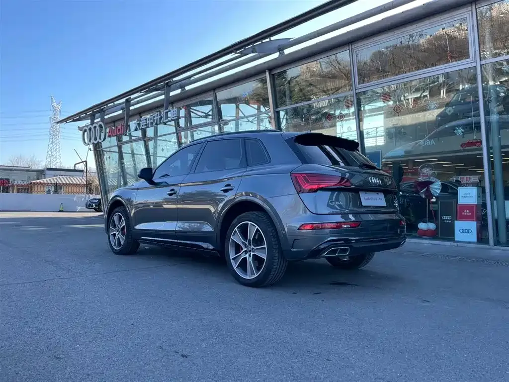 Audi Q5L 2022 из CN, фото 6