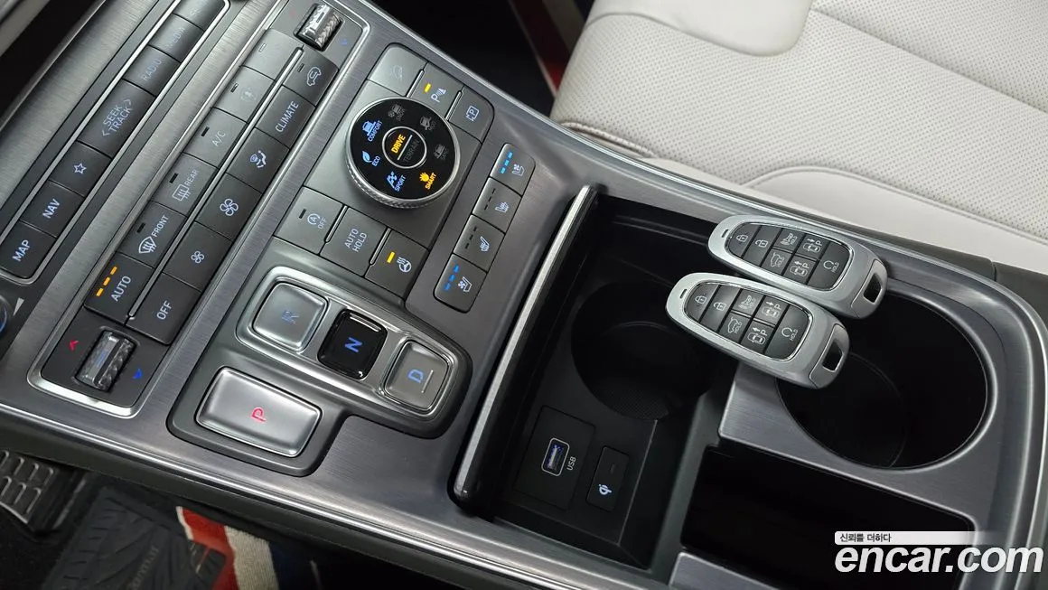 Hyundai Santafe — фото 9