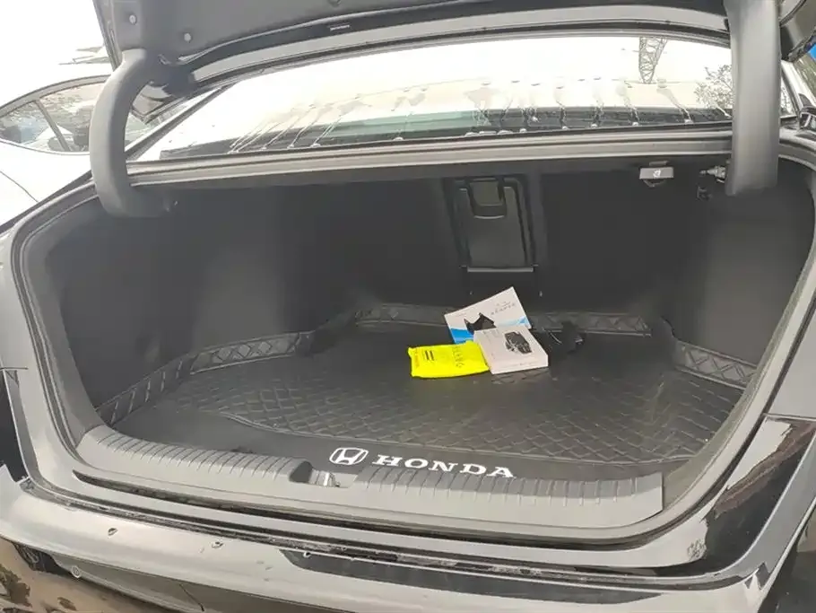 Honda Accord 2023 из CN, фото 7