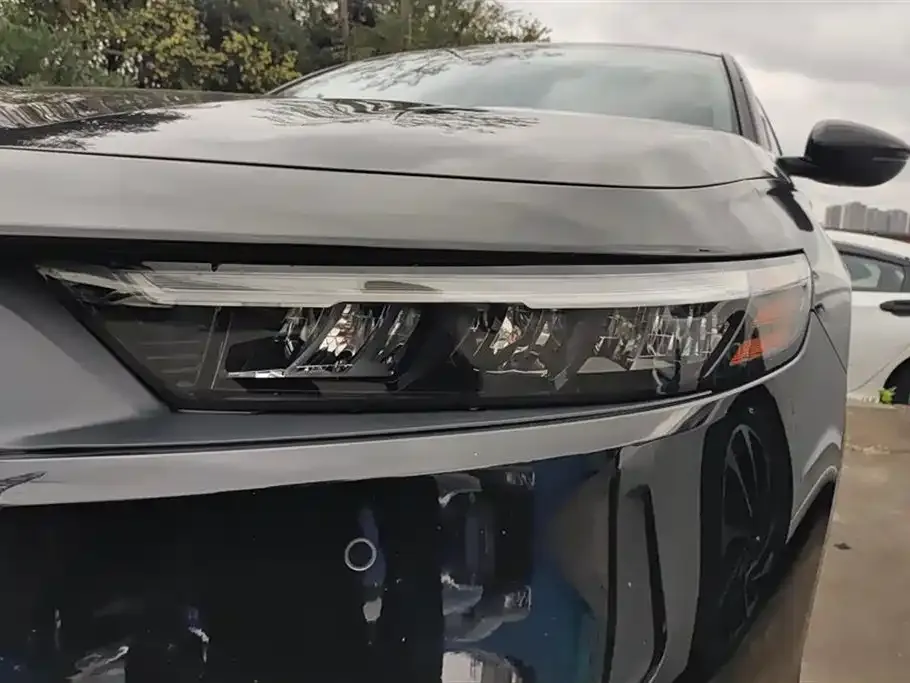 Honda Accord 2023 из CN, фото 5