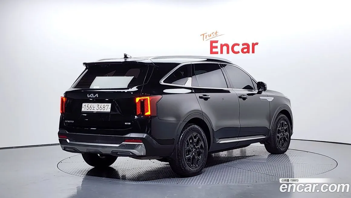 Kia Sorento — фото 4