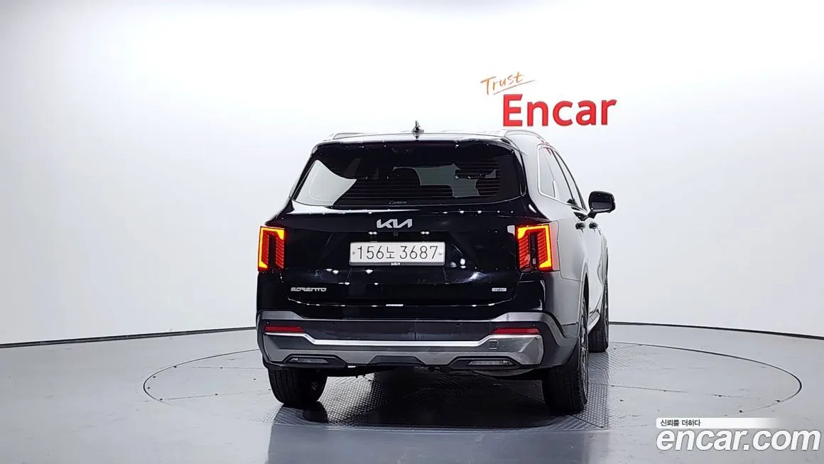 Kia Sorento — фото 3