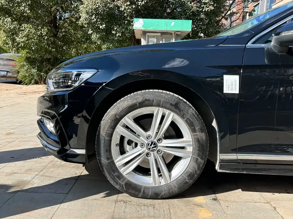 Volkswagen Magotan 2025 из CN, фото 3