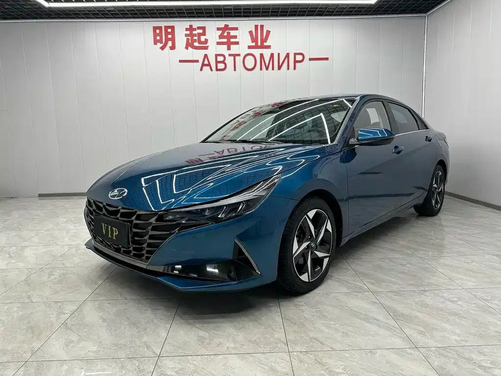 Hyundai Elantra 2022 из CN, фото 1