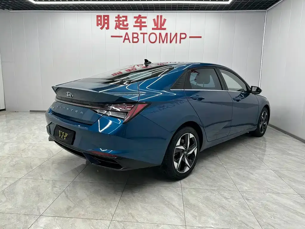 Hyundai Elantra 2022 из CN, фото 4