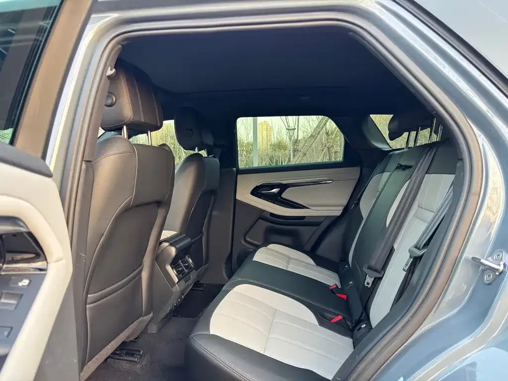 Land Rover Evoque 2021 из CN, фото 6