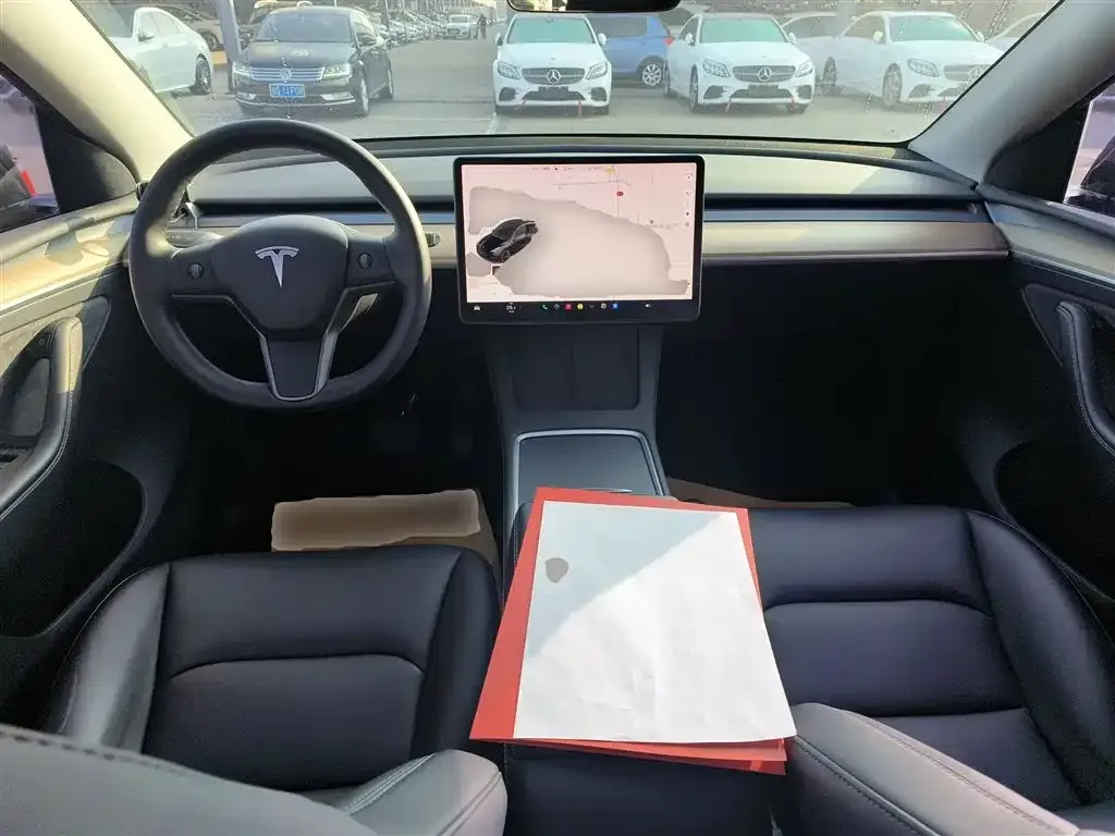 Tesla Model Y 2022 из CN, фото 2