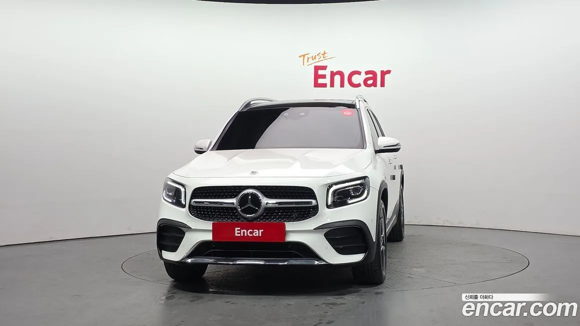 Mercedes-Benz GLB-Class — фото 3
