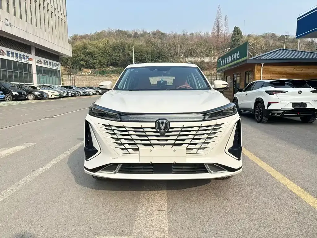 Changan CS75PLUS 2023 из CN, фото 1