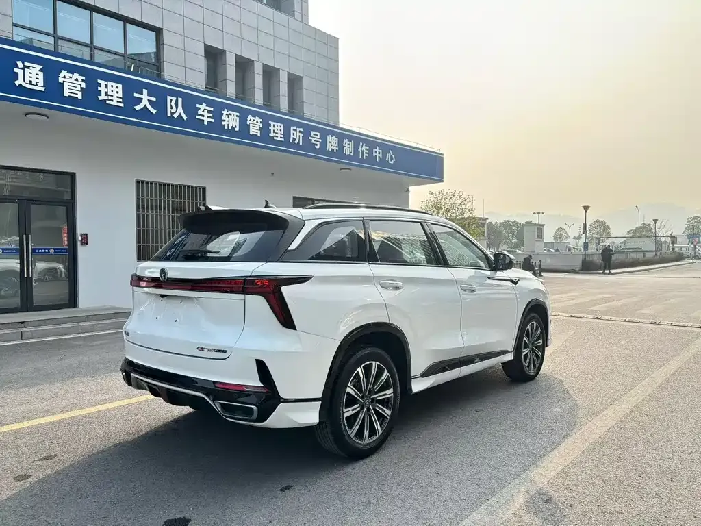 Changan CS75PLUS 2023 из CN, фото 9