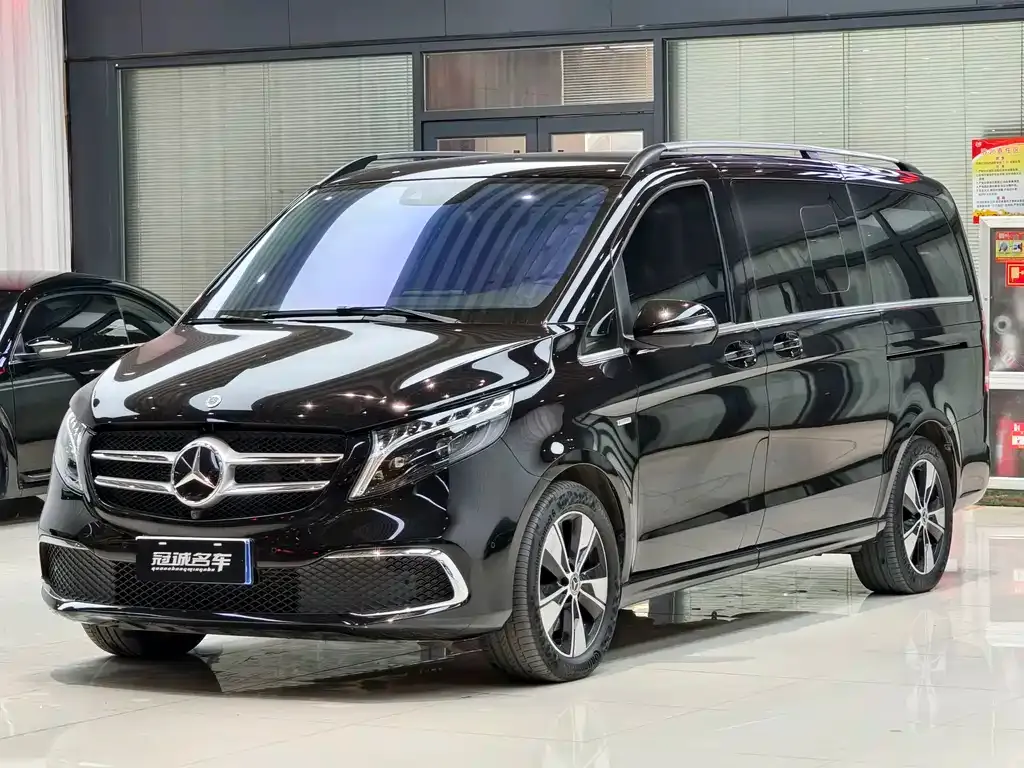 Mercedes-Benz V-Class 2024 из CN, фото 1