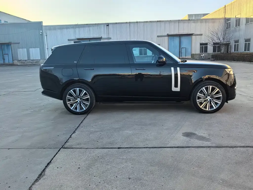 Land Rover Range Rover 2025 из CN, фото 4