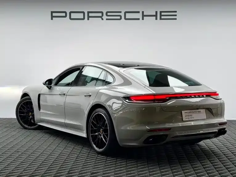 Porsche Panamera 2023 из CN, фото 3