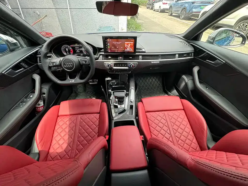 Audi S4 2024 из CN, фото 3